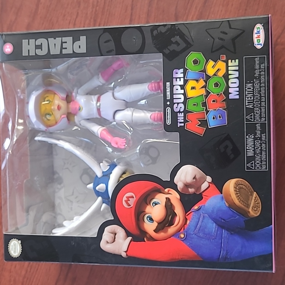 New in box! Nintendo Super Mario Bros Movie Princess Peach action figure